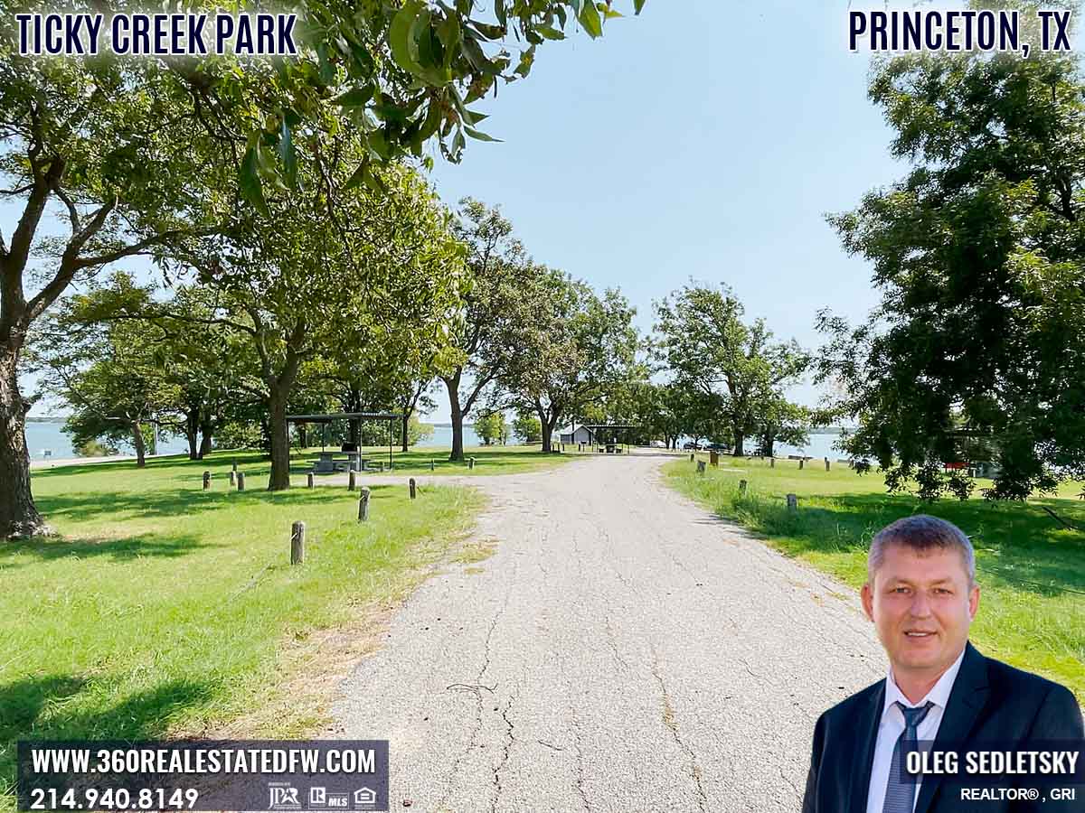 The Ticky Creek Park is a perfect place for outdoor recreation! Nestled at the tip of a peninsula in the middle of Lavon lake. This park is 1 of 4 lake parks within a 10-mile radius of Princeton TX. Amenities in Ticky Creek Park include 2 restrooms, spacious parking, 10 picnic sites, and a small swimming beach.