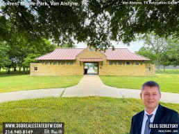 Forrest Moore Park in Van Alstyne TX Van Alstyne, Texas Relocation Guide. Realtor in Van Alstyne, TX - Oleg Sedletsky 214-940-8149