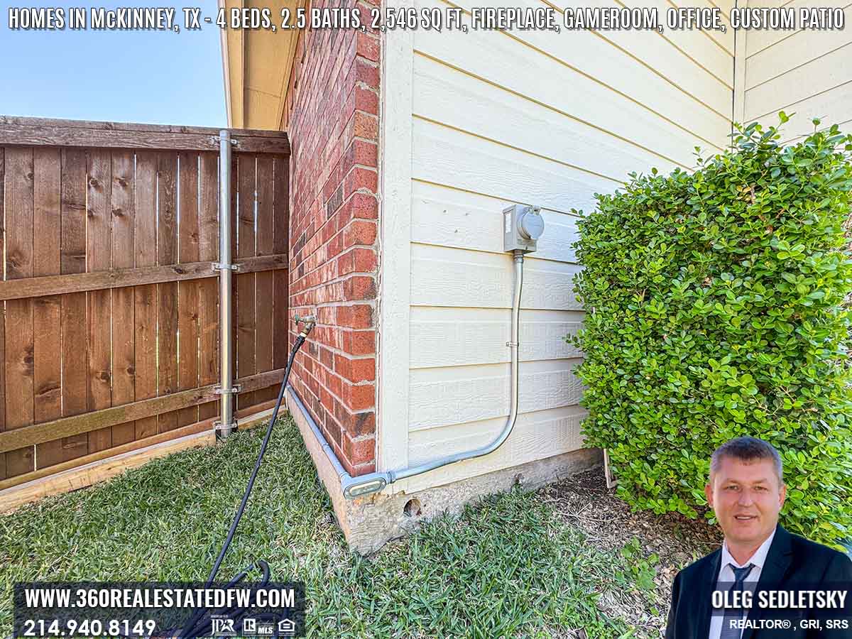 Looking for a home in McKinney, TX? Discover this cozy 4 bed, 2.5 bath home with numerous updates, in a convenient McKinney location, for a joyful living experience.