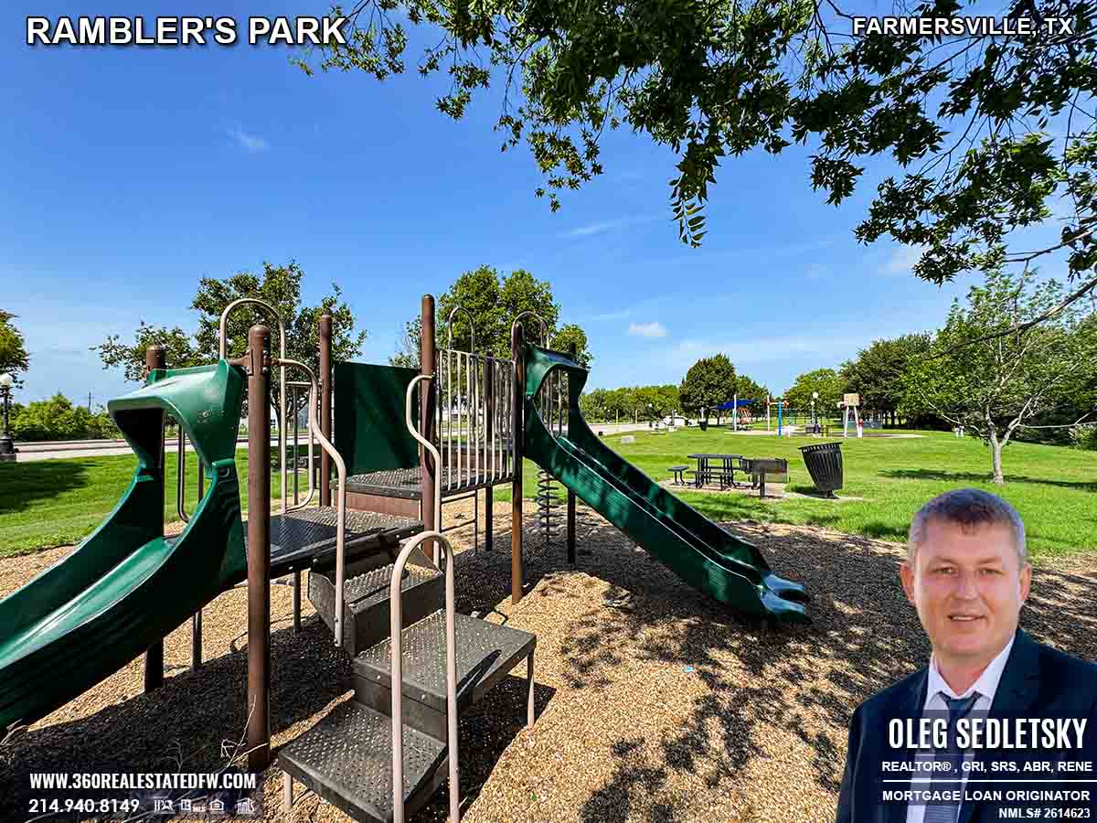 Rambler's Park is a charming, small park nestled near the historic downtown area of Farmersville, TX.