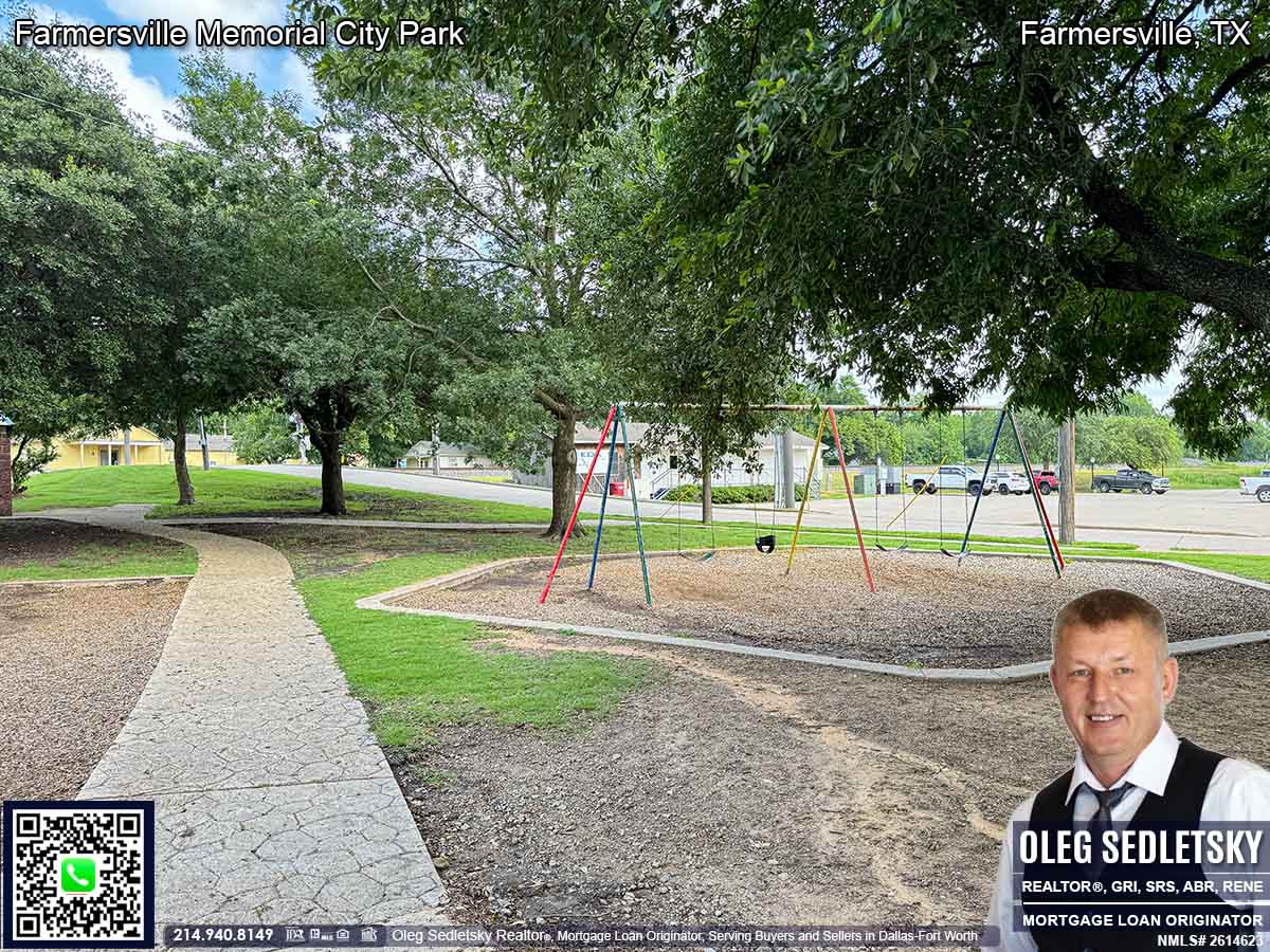 Farmersville City Park In Farmersville, Texas. 153 S Main St, Farmersville, TX 75442