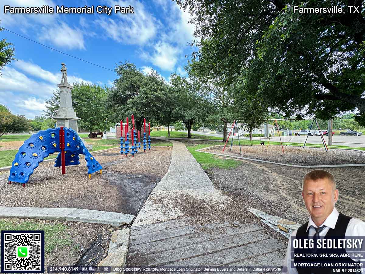 Farmersville City Park In Farmersville, Texas. 153 S Main St, Farmersville, TX 75442