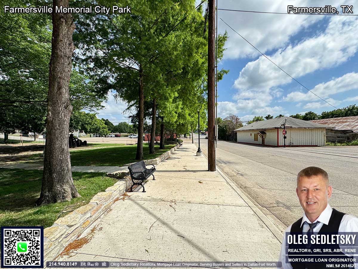 Farmersville City Park In Farmersville, Texas. 153 S Main St, Farmersville, TX 75442