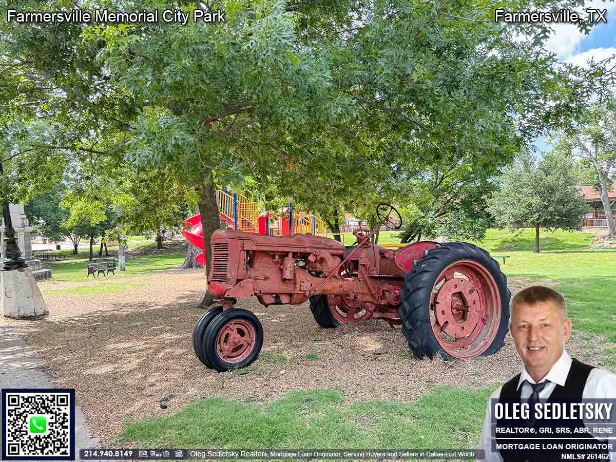 Farmersville City Park In Farmersville, Texas. 153 S Main St, Farmersville, TX 75442