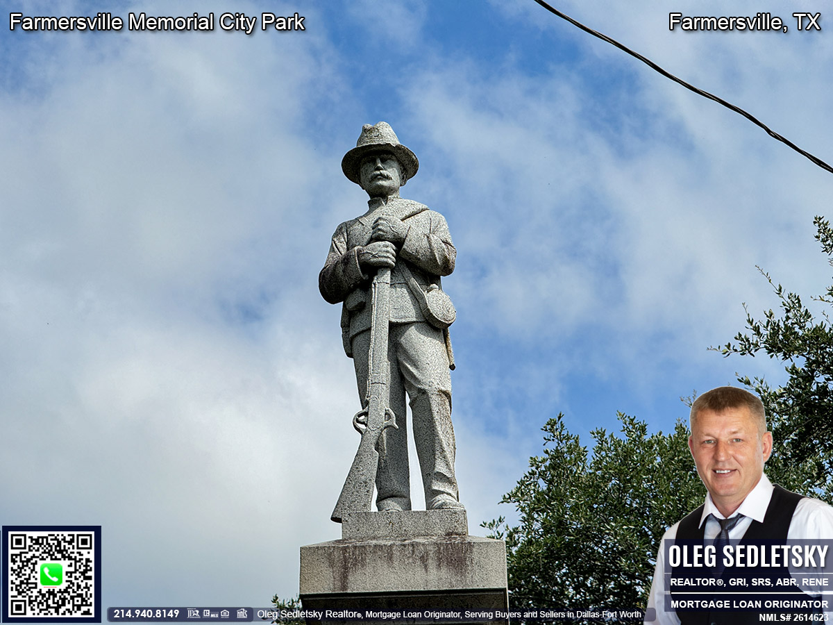 Farmersville City Park In Farmersville, Texas. 153 S Main St, Farmersville, TX 75442