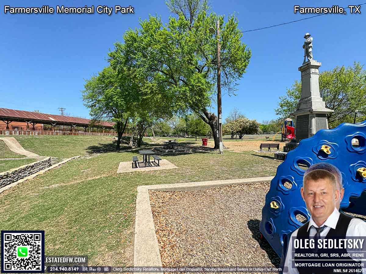 Farmersville City Park In Farmersville, Texas. 153 S Main St, Farmersville, TX 75442