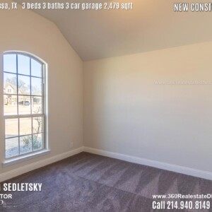 New Construction Home in Melissa, TX. Contact Oleg Sedletsky REALTOR - 214.940.8149 - www.360RealEstateDFW.com - JP & Associates Realtors 3 Beds, 3 Baths, 3 Car Garage, 2479 sqft Note! Information provided is deemed reliable, but is not guaranteed and should be independently verified. Price and Home Availability is subject to change without notice. Square footages are approximate.