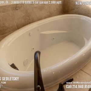New Construction Home in Prosper, TX. Contact Oleg Sedletsky REALTOR - 214.940.8149 - www.360RealEstateDFW.com - JP & Associates Realtors 3 Beds, 2.5 Baths, 3 Car Garage, 2660 sqft Note! Information provided is deemed reliable, but is not guaranteed and should be independently verified. Price and Home Availability is subject to change without notice. Square footages are approximate.