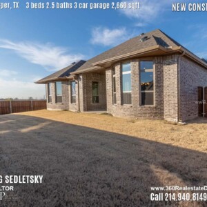 New Construction Home in Prosper, TX. Contact Oleg Sedletsky REALTOR - 214.940.8149 - www.360RealEstateDFW.com - JP & Associates Realtors 3 Beds, 2.5 Baths, 3 Car Garage, 2660 sqft Note! Information provided is deemed reliable, but is not guaranteed and should be independently verified. Price and Home Availability is subject to change without notice. Square footages are approximate.