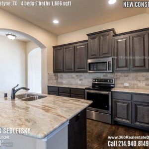 New Construction Home in Van Alstyne, TX Contact Oleg Sedletsky REALTOR - 214.940.8149 - www.360RealEstateDFW.com - JP & Associates Realtors 4 Beds, 2 Baths, 2 Car Garage, 1866 sqft Note! Information provided is deemed reliable, but is not guaranteed and should be independently verified. Price and Home Availability is subject to change without notice. Square footages are approximate.