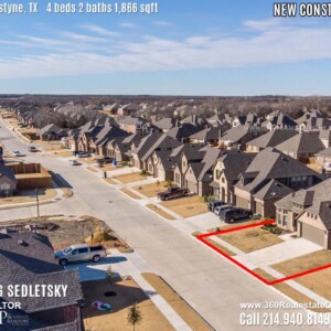 New Construction Home in Van Alstyne, TX Contact Oleg Sedletsky REALTOR - 214.940.8149 - www.360RealEstateDFW.com - JP & Associates Realtors 4 Beds, 2 Baths, 2 Car Garage, 1866 sqft Note! Information provided is deemed reliable, but is not guaranteed and should be independently verified. Price and Home Availability is subject to change without notice. Square footages are approximate.