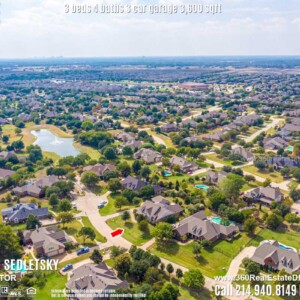 Beautiful House For Sale in Parker TX. 3 beds 4 baths 3-car garage 3,600 sqft. Allen ISD - Call 214.940.8149 Oleg Sedletsky Realtor in Parker, TX