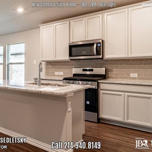 New Cnstruction Home in Princeton, TX. March 2020. Contact Oleg Sedletsky REALTOR - 214.940.8149 $249,353 1story, 3 Beds, 2 Baths, 2 Car Garage, 1831 sqft Note! Information provided is deemed reliable, but is not guaranteed and should be independently verified. Price and Home Availability is subject to change without notice. Square footages are approximate.