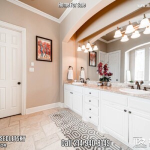 For Sale 4Bd, 3.1 Ba, 4188 Sqft, in Allen, TX with Allen ISD. Well maintained 2 story home in highly sought after Twin Creeks! Call Oleg Sedletsky Realtor at 214-940-8149