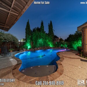 For Sale 4Bd, 3.1 Ba, 4188 Sqft, in Allen, TX with Allen ISD. Well maintained 2 story home in highly sought after Twin Creeks! Call Oleg Sedletsky Realtor at 214-940-8149